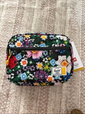 Herschel Supply Company x Lego Pop Quiz Little Herschel Lunch Pag Garden Floral
